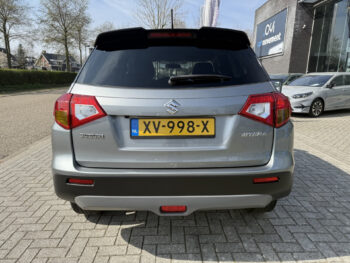 52292810-suzuki-vitara-2015