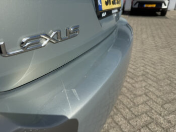 52529744-lexus-rx-2006