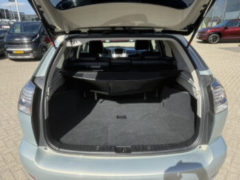 52529744-lexus-rx-2006