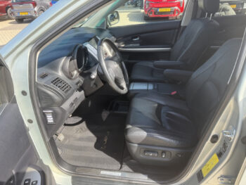 52529744-lexus-rx-2006