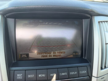 52529744-lexus-rx-2006