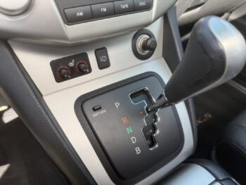 52529744-lexus-rx-2006