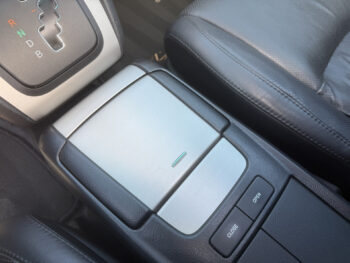 52529744-lexus-rx-2006