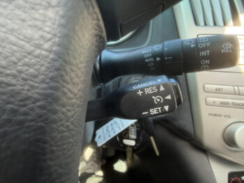 52529744-lexus-rx-2006