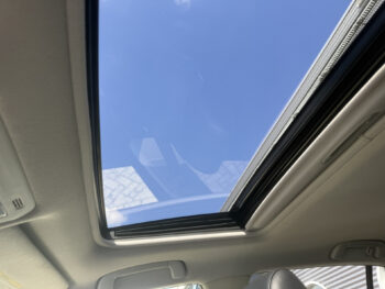 52529744-lexus-rx-2006