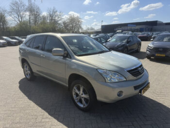 52529744-lexus-rx-2006