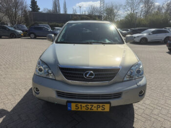 52529744-lexus-rx-2006