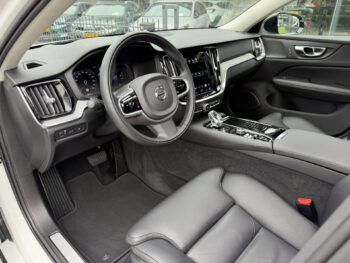 52535058-volvo-v60-2020