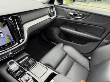 52535058-volvo-v60-2020