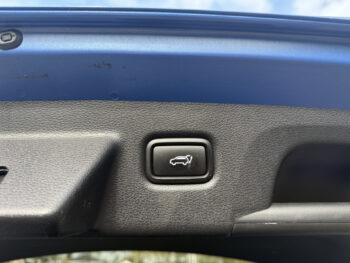 52607917-kia-xceed-2020