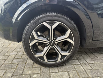 52608308-kia-niro-2023