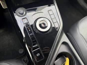 52608308-kia-niro-2023