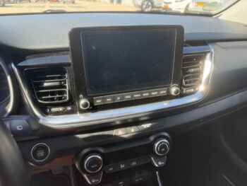 52640667-kia-stonic-2022