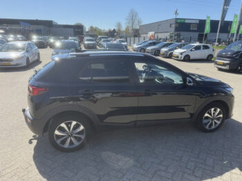 52640667-kia-stonic-2022