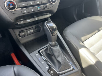 52667861-hyundai-i20-2019