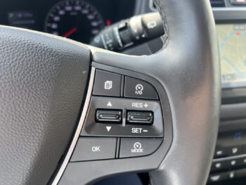 52667861-hyundai-i20-2019