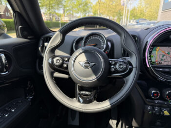 52796603-mini-countryman-2019