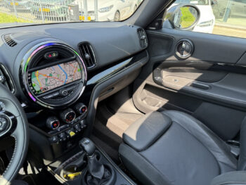 52796603-mini-countryman-2019