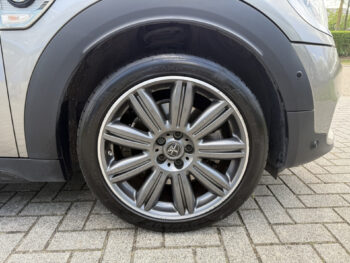 52796603-mini-countryman-2019