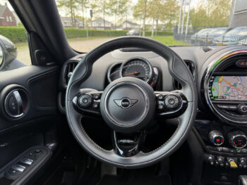 52796603-mini-countryman-2019