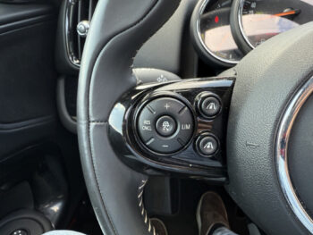 52796603-mini-countryman-2019