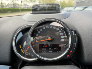 52796603-mini-countryman-2019