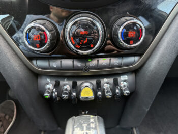 52796603-mini-countryman-2019