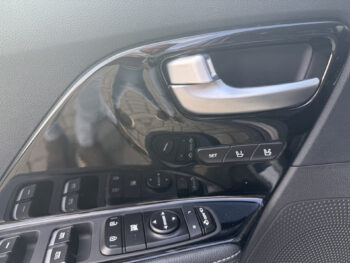 52853167-kia-niro-2018