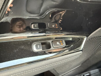 52853167-kia-niro-2018