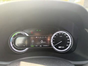 52853167-kia-niro-2018