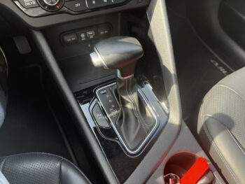 52853167-kia-niro-2018