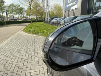 52853167-kia-niro-2018