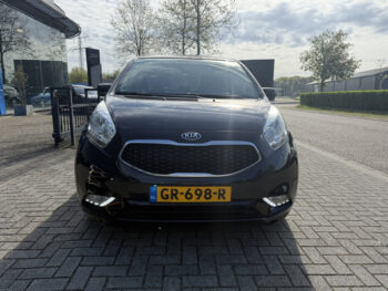 52900791-kia-venga-2015