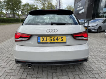 52935654-audi-a1-2019