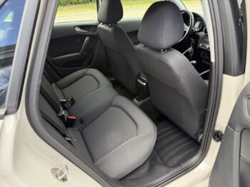 52935654-audi-a1-2019