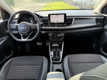 52962683-kia-rio-2023