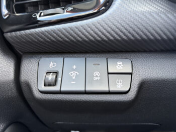 52962683-kia-rio-2023