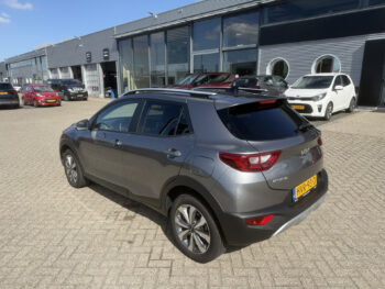 52978385-kia-stonic-2025
