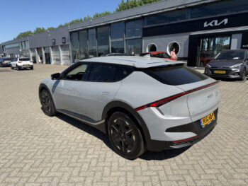 52979739-kia-ev6-2025
