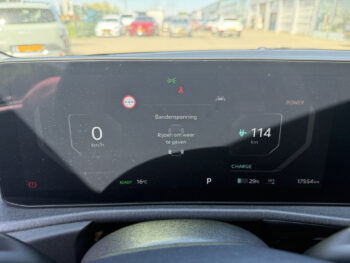 52979739-kia-ev6-2025