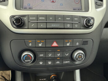 53063455-kia-venga-2018