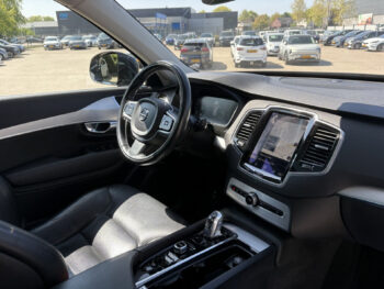 53065453-volvo-xc90-2016