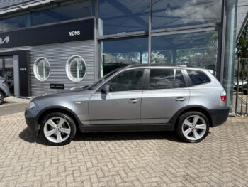 53084502-bmw-x3-2004