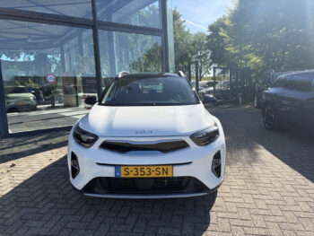 53136196-kia-stonic-2023