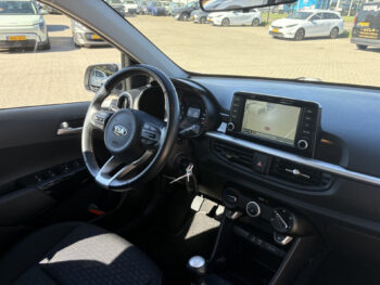 53162682-kia-picanto-2020