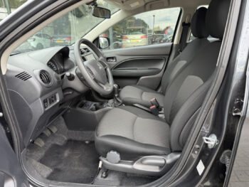 53193978-mitsubishi-space-star-2024