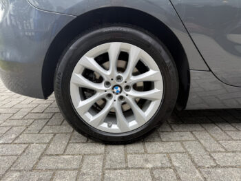 53388282-bmw-2-serie-2016