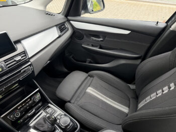 53388282-bmw-2-serie-2016