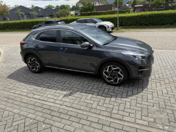 53399943-kia-xceed-2023