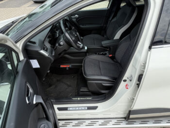 53400101-renault-captur-2020